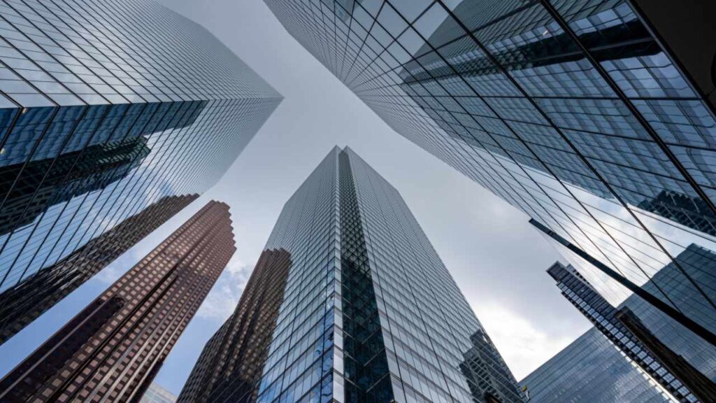 Institutional Rush: 5% Is the New 1% for Crypto Portfolios, Says Bitwise